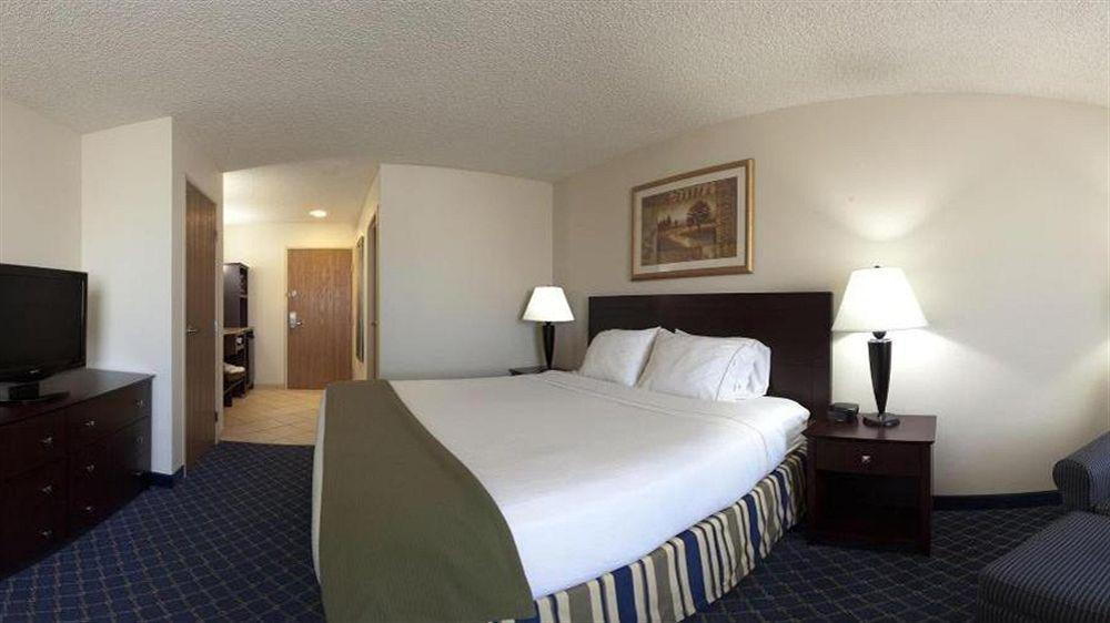 Holiday Inn Express Hotel & Suites Torrington By Ihg Luaran gambar