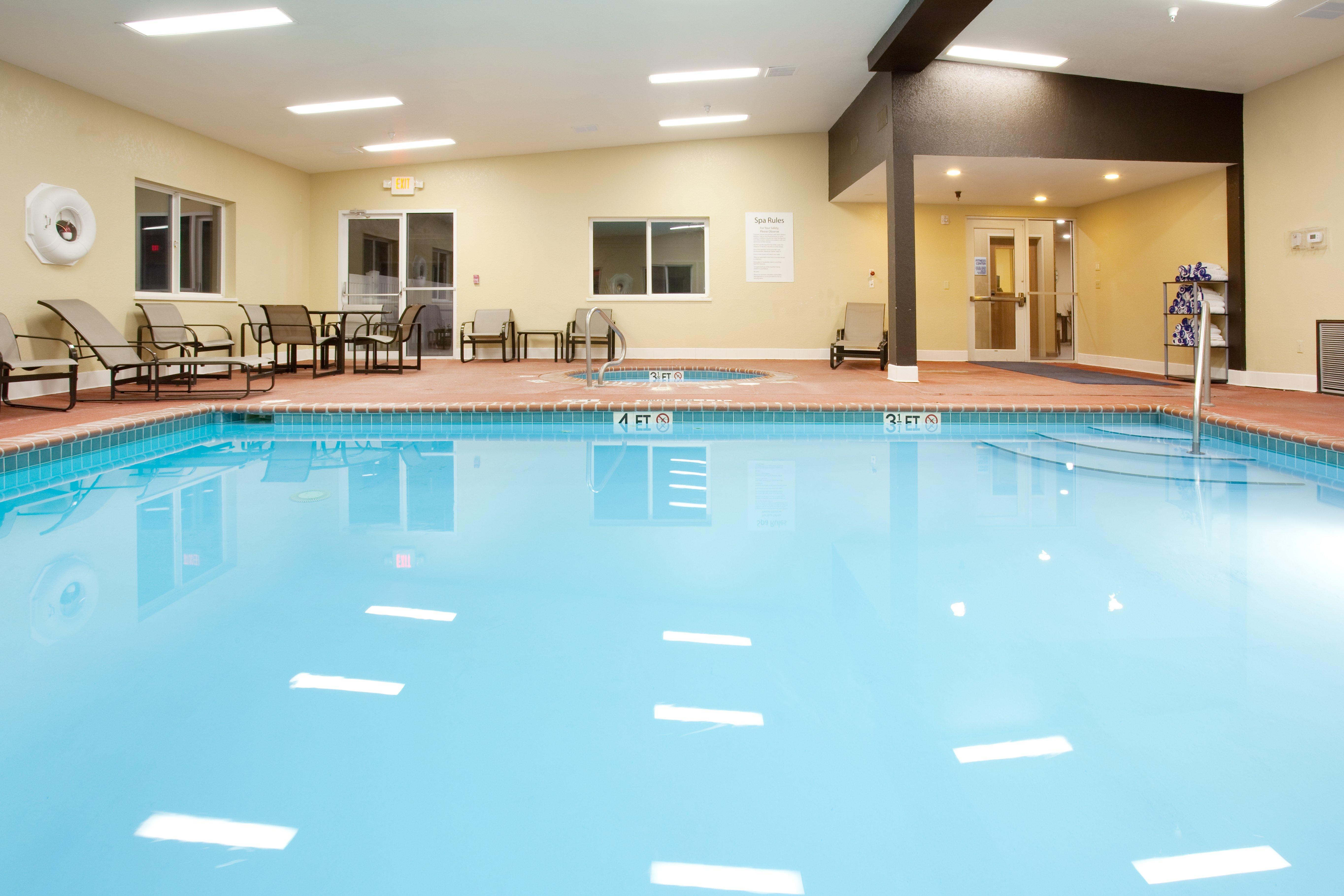 Holiday Inn Express Hotel & Suites Torrington By Ihg Luaran gambar